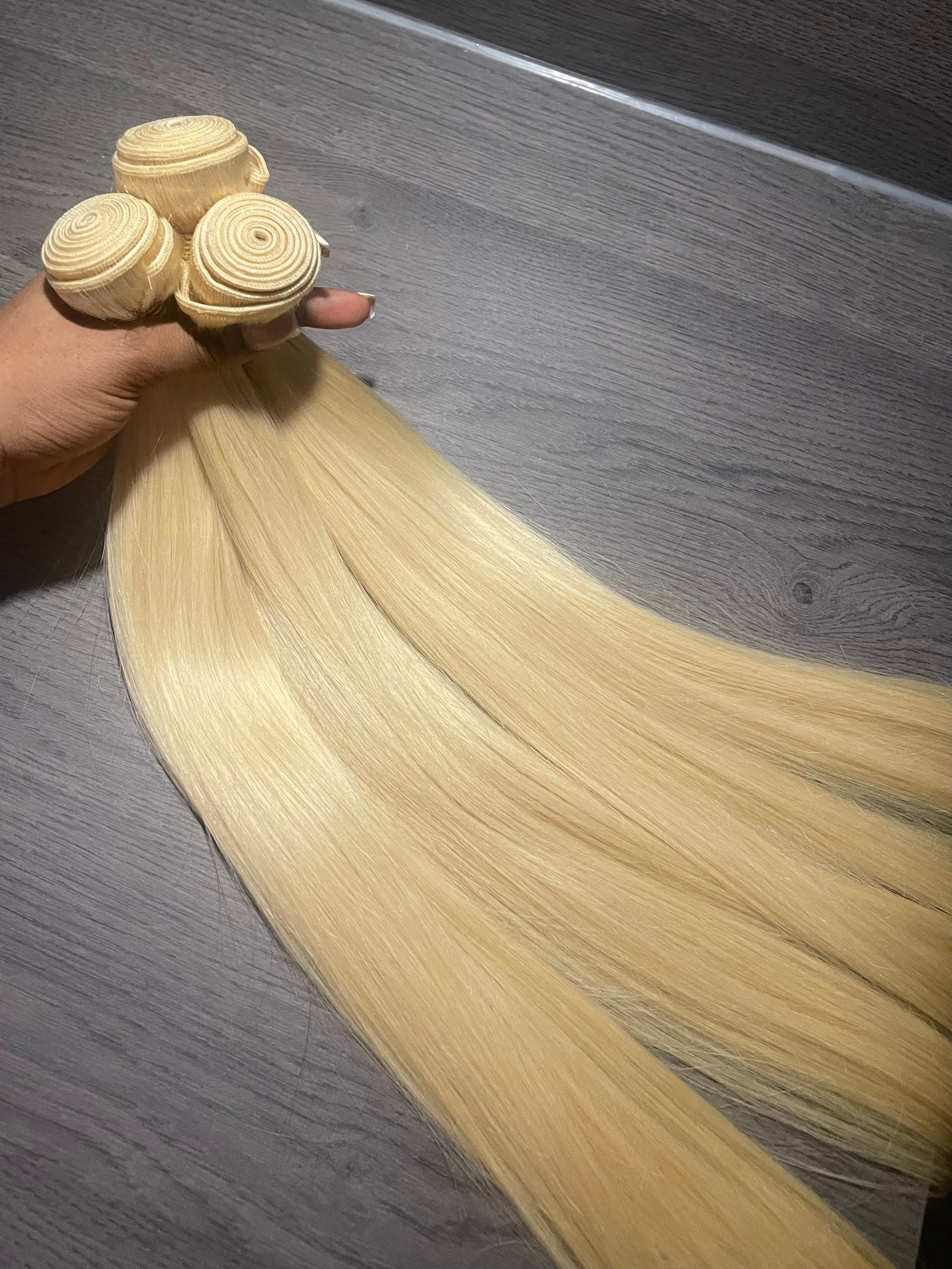 virgin 613 blonde 3 bundle deal hair extensions fast UK and worldwide delivery by rayshairhub